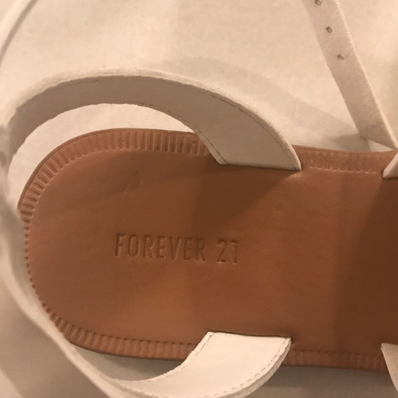 Sandals - Picture 2 of 3